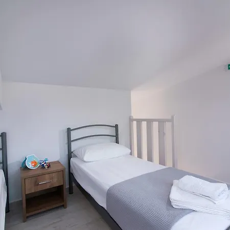 Terra Di Olive * Potos